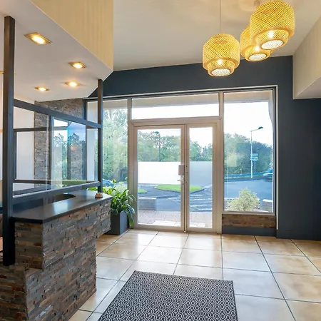 Szálloda Sure By Western Angoulême