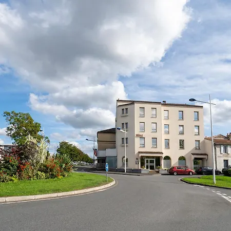 Hotel Sure By Western 3*