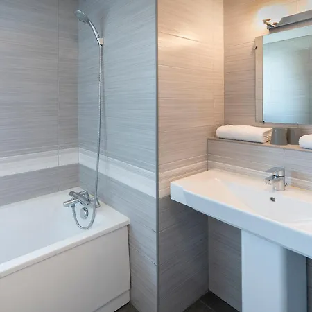 Sure By Western Hotel 3*