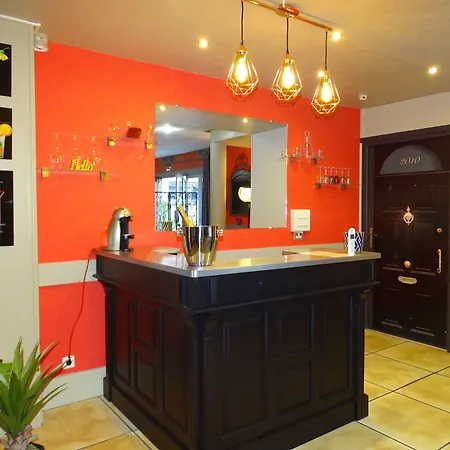 Szálloda Sure By Western