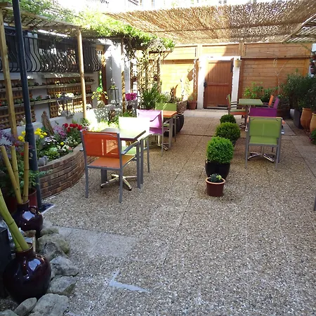 Sure By Western 호텔