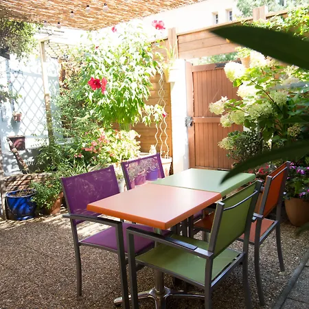 Sure By Western 호텔 3*