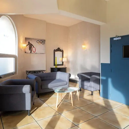 Sure By Western Hotel 3*