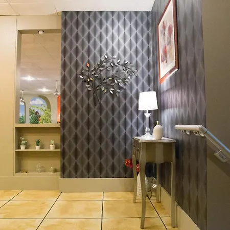 Szálloda Sure By Western Angoulême