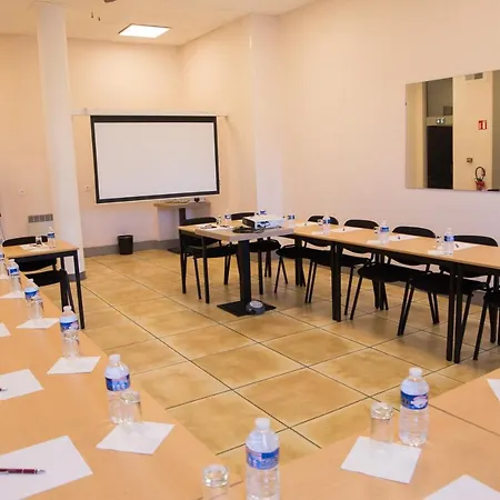 Sure By Western 앙굴렘