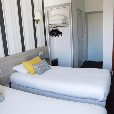 Sure By Western 3* Angoulême