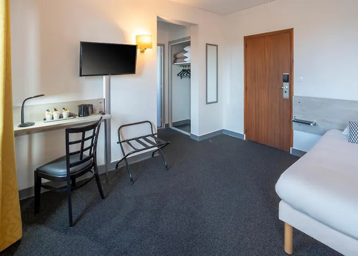 Sure By Western Angoulême