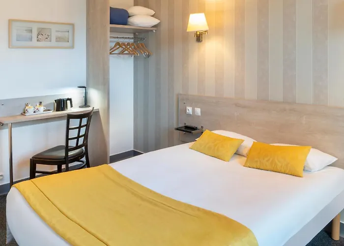 Sure By Western Hotel 3*